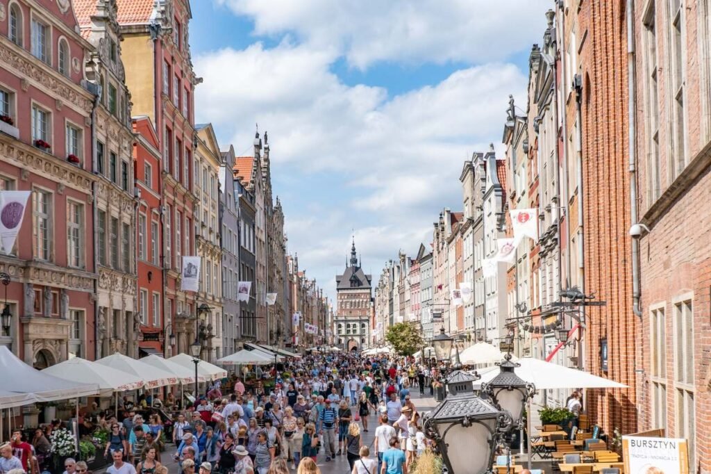 gdansk-old-town-dluga-street